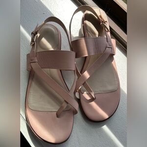 Women’s Cole Haan leather strappy sandals light pink size 8.5